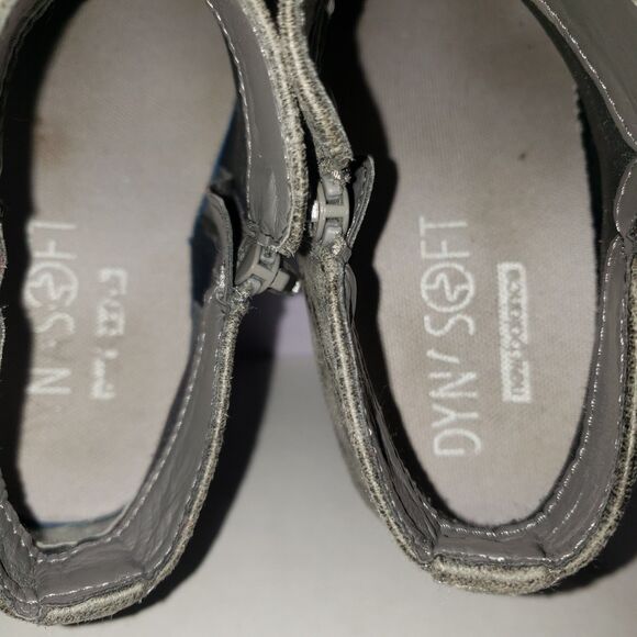 Boots Ankle Zip Faux Suede Women's Gray Sz 8M - Picture 7 of 9